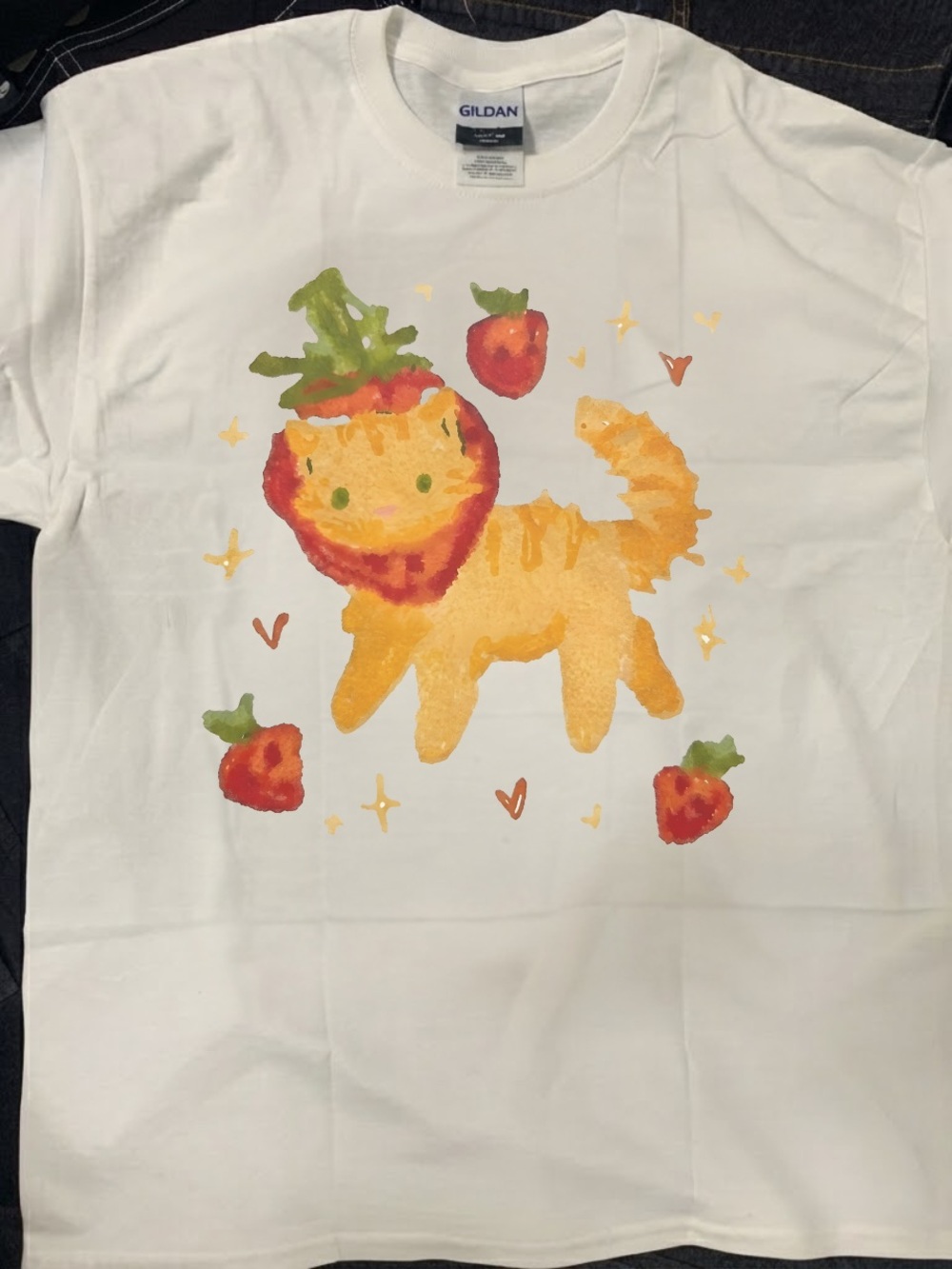 Gildan White Unisex’s Tee with Strawberry Cat Art
